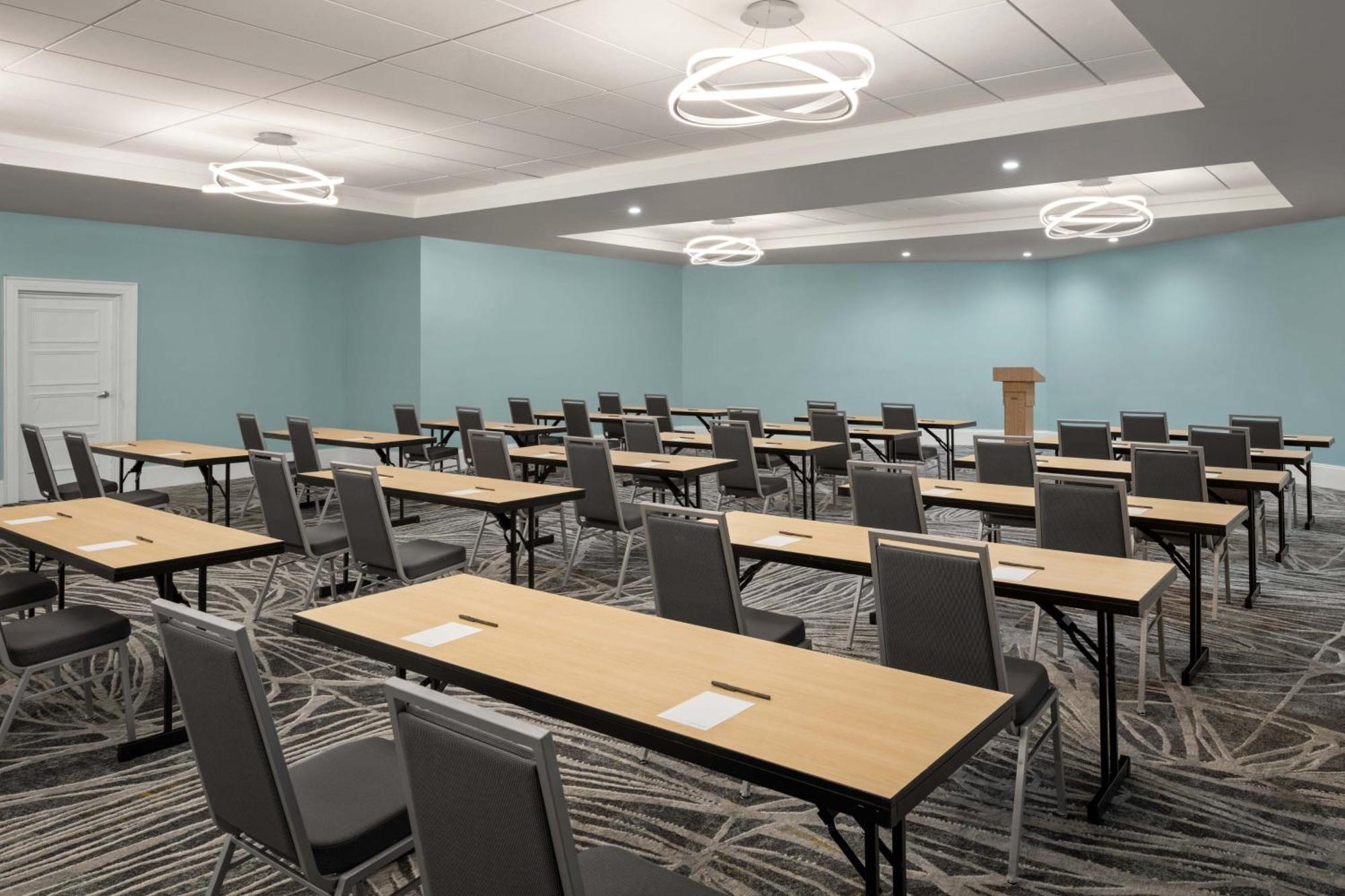 Courtyard By Marriott Nassau Downtown/Junkanoo Beach Ngoại thất bức ảnh