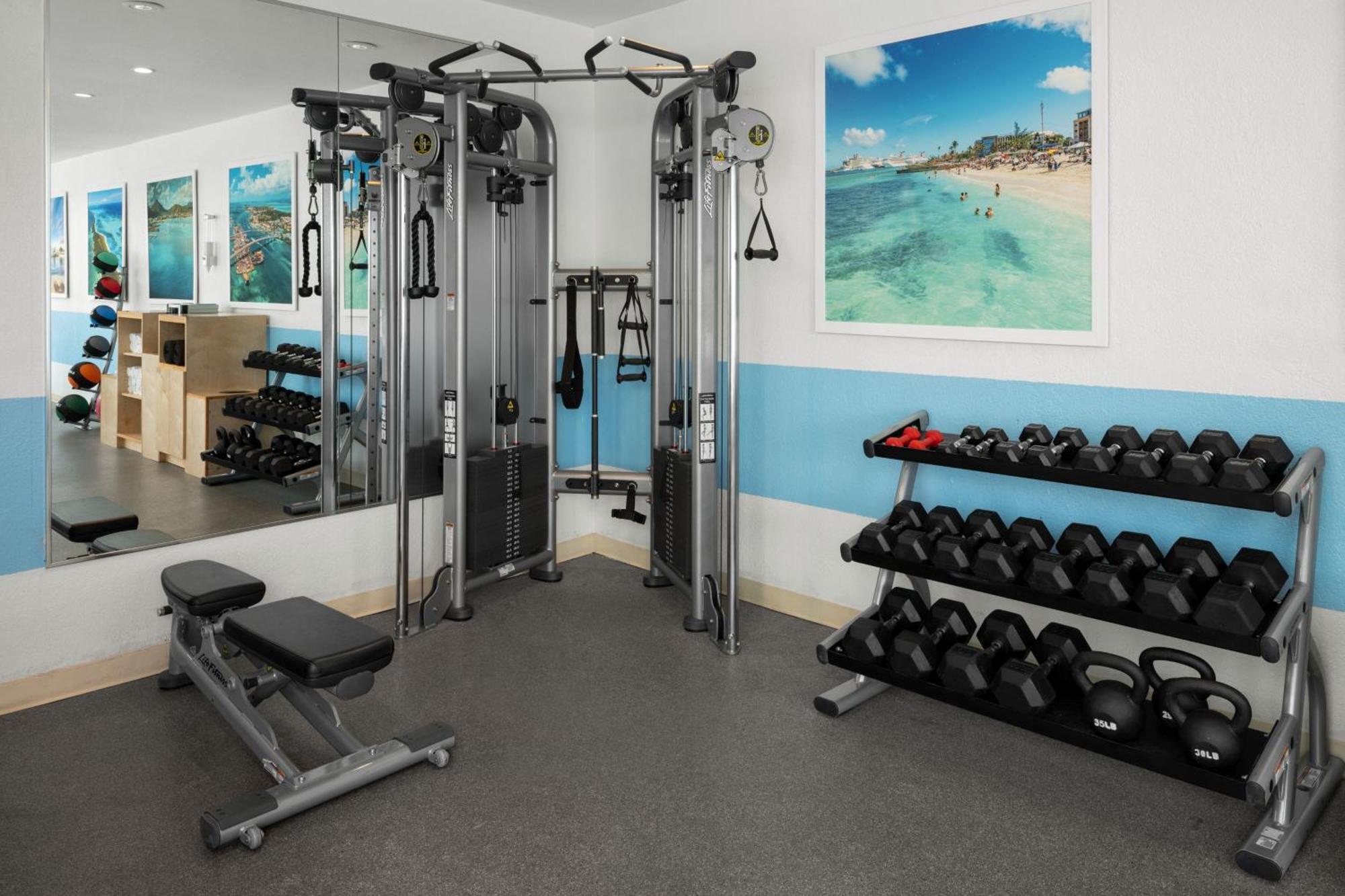 Courtyard By Marriott Nassau Downtown/Junkanoo Beach Ngoại thất bức ảnh